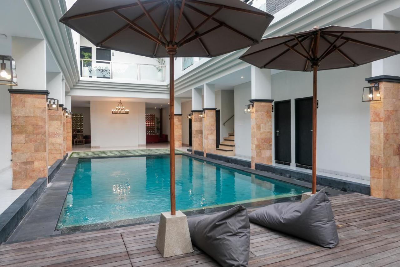 Guyana Hotel Kuta  Ngoại thất bức ảnh